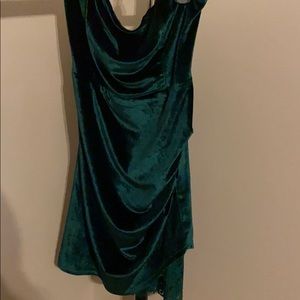 Lulus short Emerald green